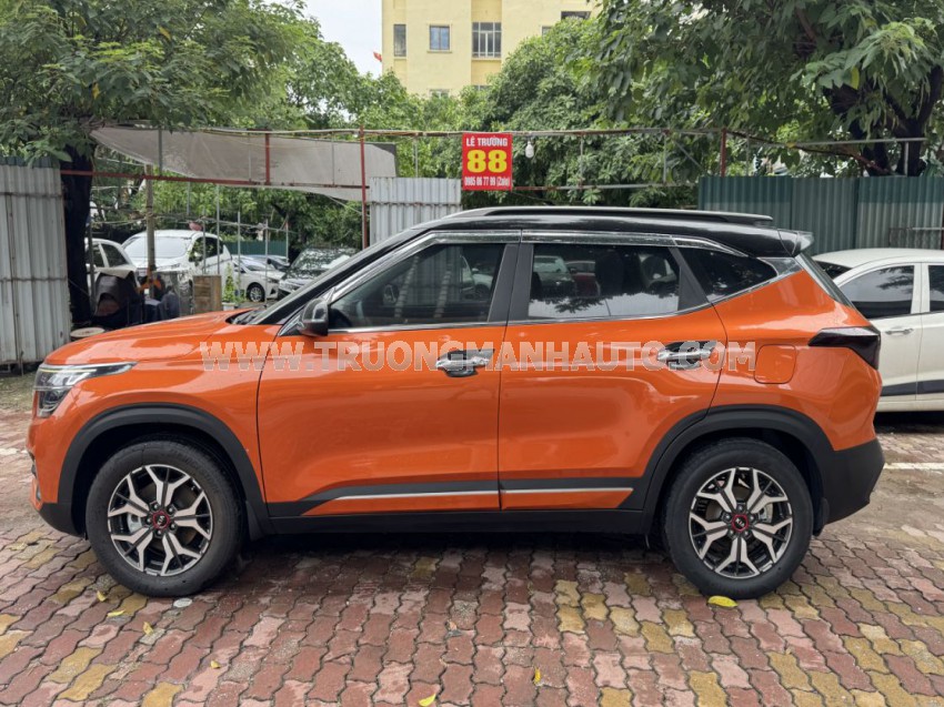 Kia Seltos Premium 1.4 AT