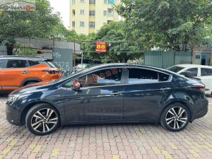 Xe Kia Cerato 1.6 AT Luxury 2018