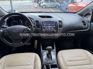 Xe Kia Cerato 1.6 AT Luxury 2018