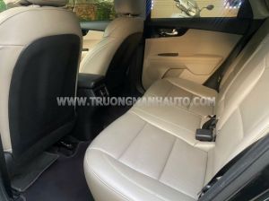 Xe Kia Cerato 1.6 AT Luxury 2020