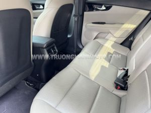 Xe Kia Cerato 1.6 AT Luxury 2020