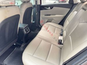 Xe Kia Cerato 1.6 AT Deluxe 2021