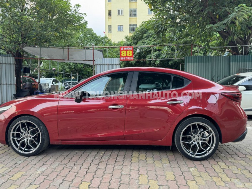 Mazda 3 1.5 AT