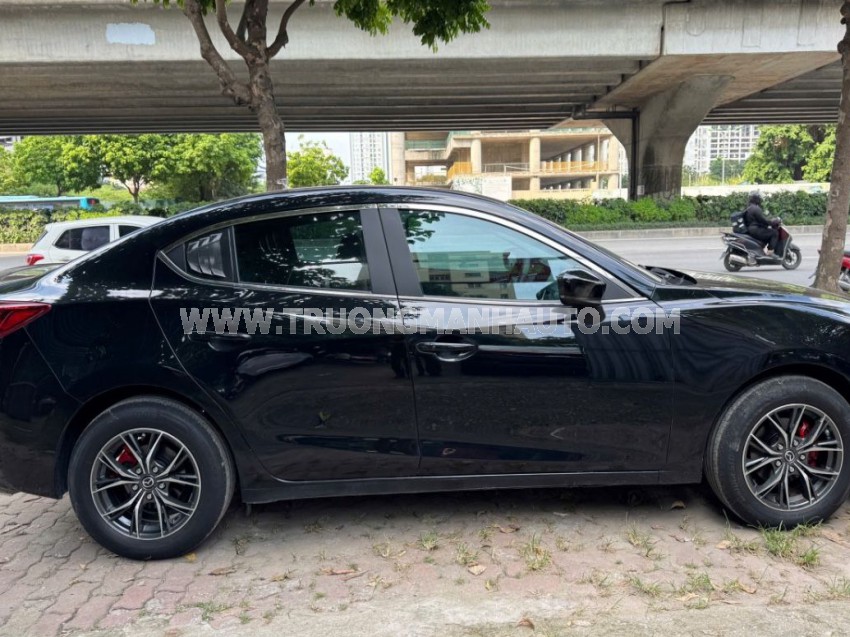 Mazda 3 1.5L Luxury 2019